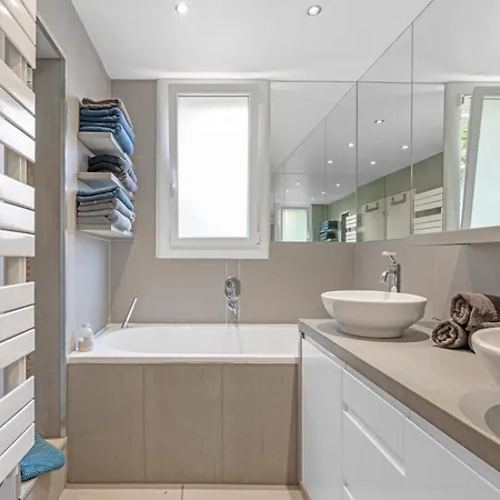 Tropez Apartment