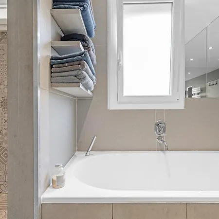 Tropez Apartment